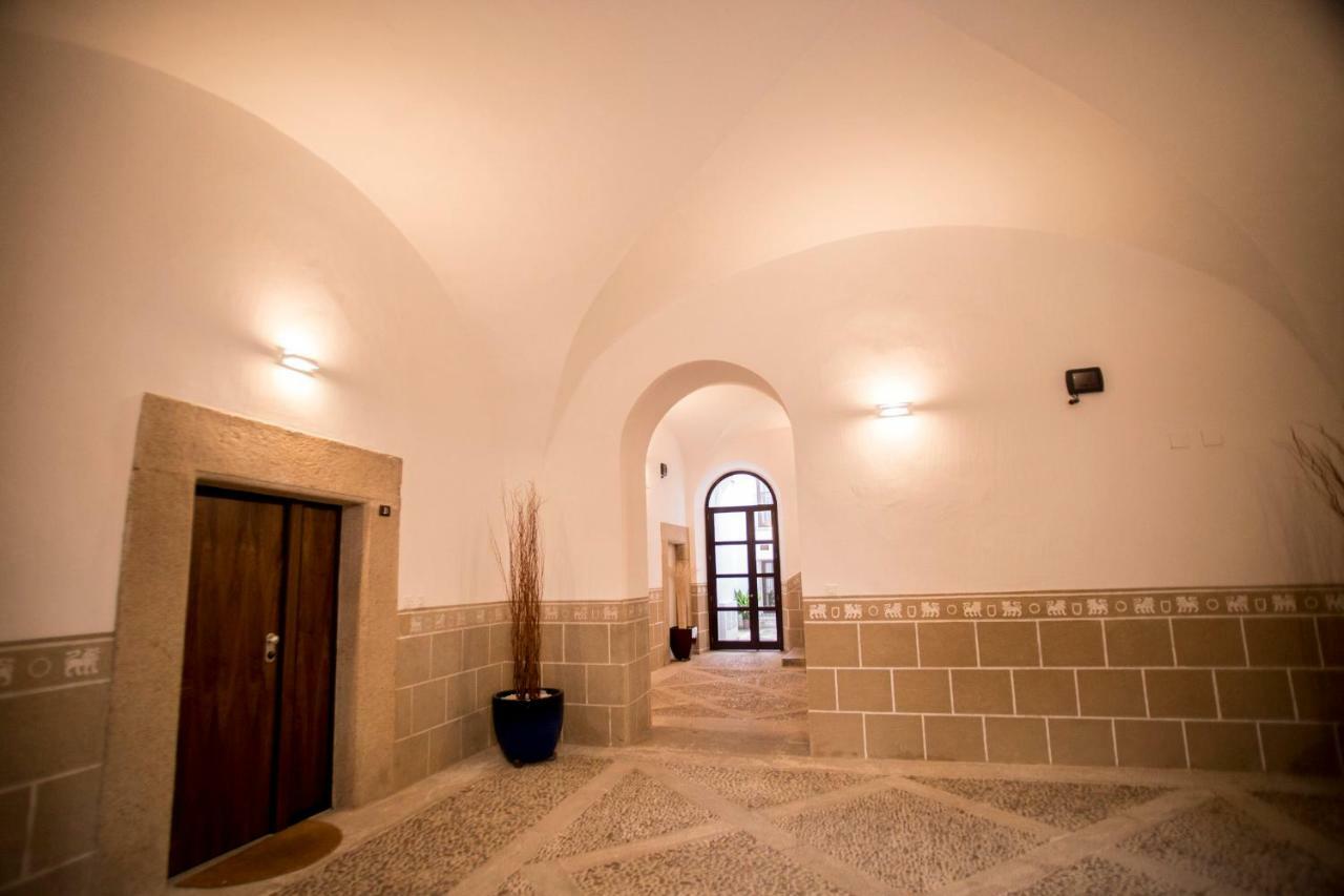 Md Casa Palacio Munoz Chaves Siglo XVIII Caces المظهر الخارجي الصورة