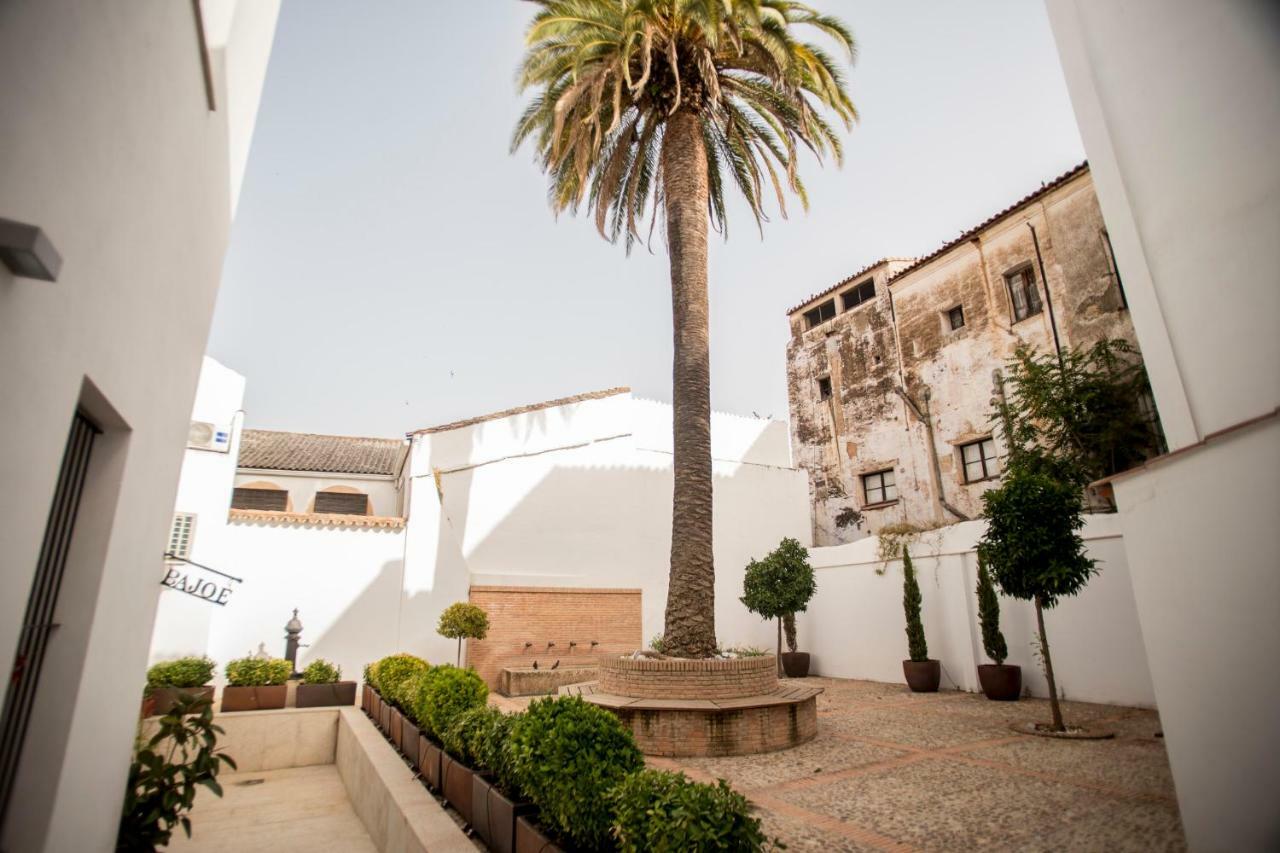 Md Casa Palacio Munoz Chaves Siglo XVIII Caces المظهر الخارجي الصورة