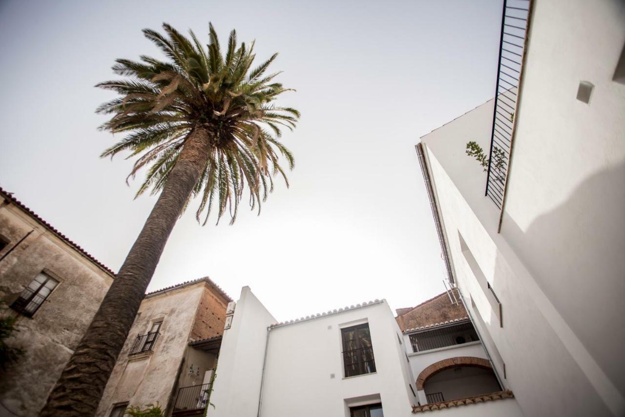 Md Casa Palacio Munoz Chaves Siglo XVIII Caces المظهر الخارجي الصورة
