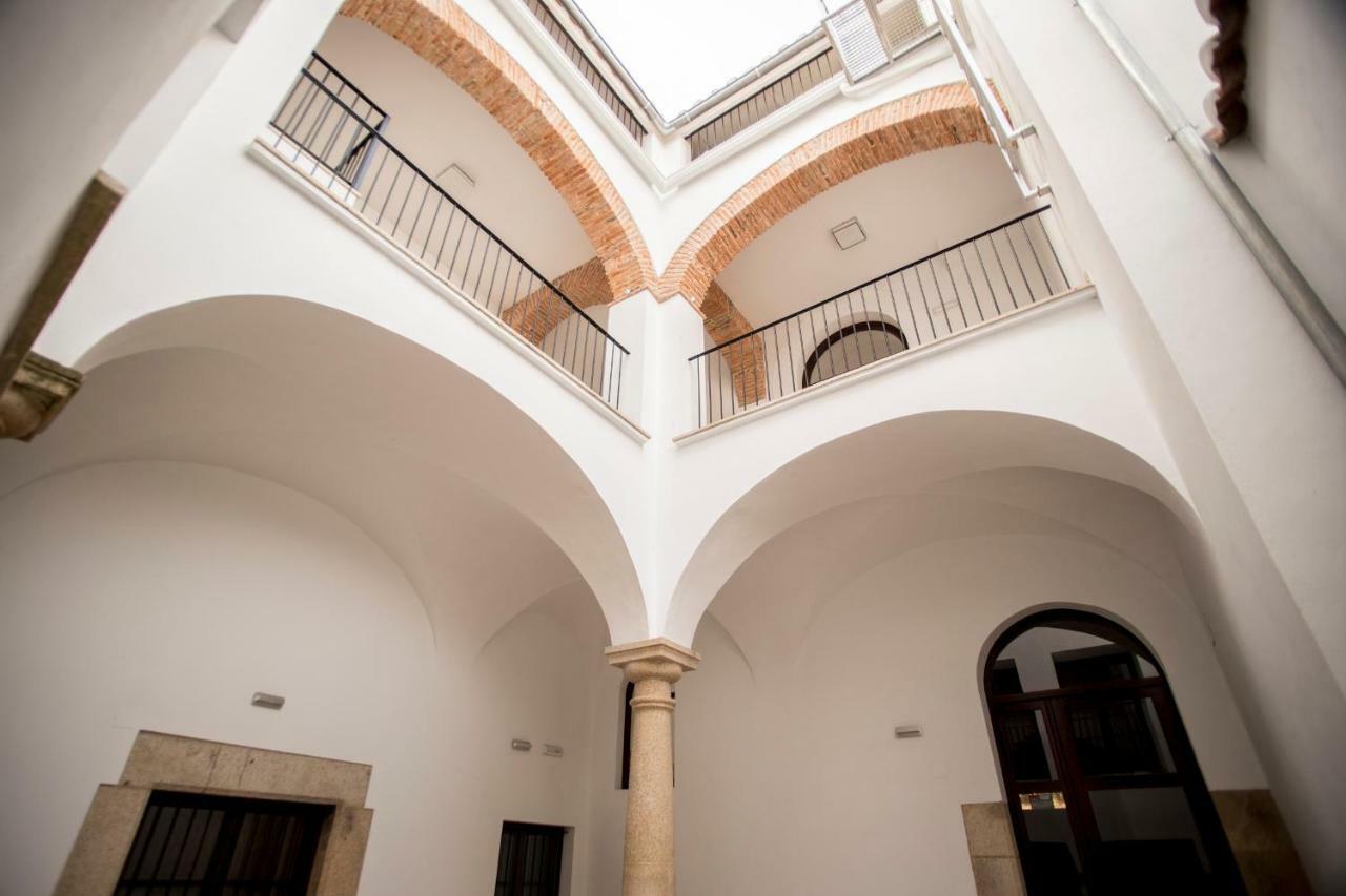 Md Casa Palacio Munoz Chaves Siglo XVIII Caces المظهر الخارجي الصورة